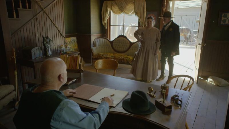 She's in here, sheriff. I know she is!