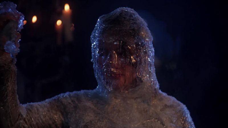 She's the warlock. Freeze her!