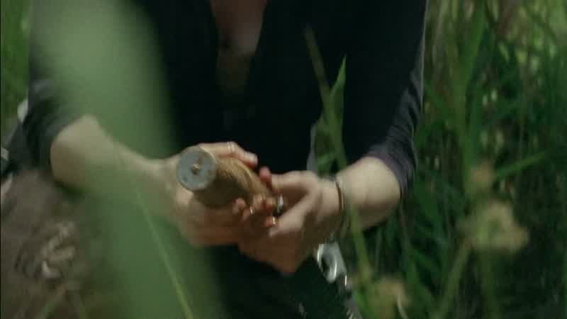 Shit. Carol! Run!