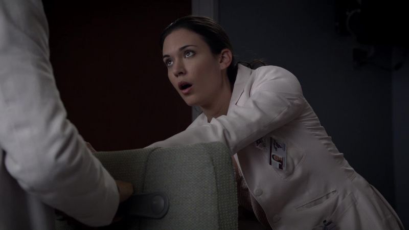 Should we take her to the procedure room?