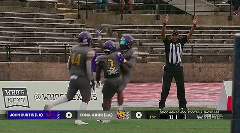 Showin' why he's a four-star... to open the scoring