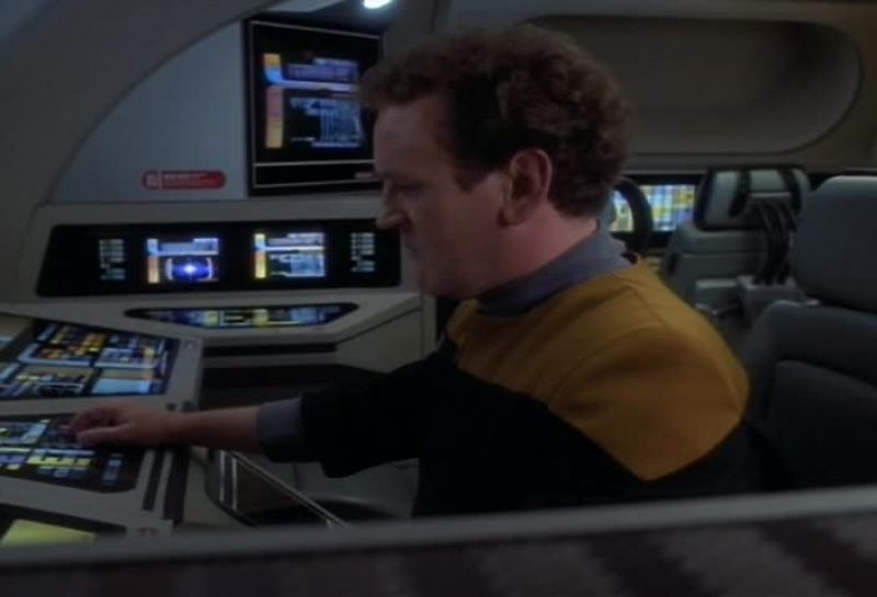 Shut down your engines. - No, Commander