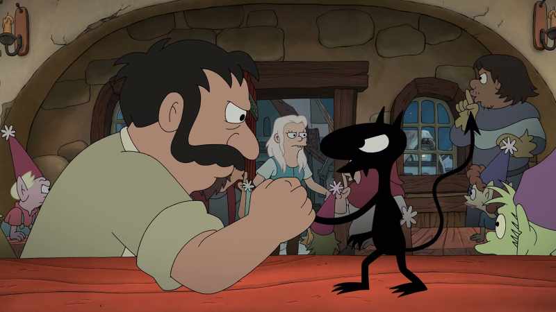 Shut up! Luci's about to arm-wrestle Mumbles