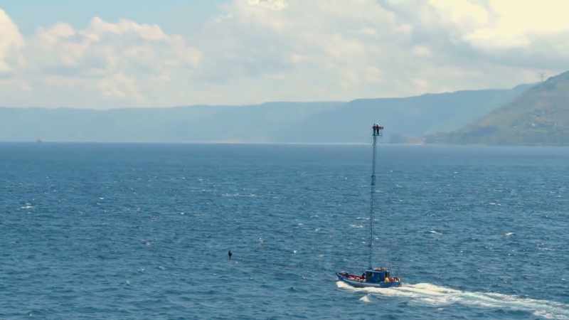 Sicilian marine engineers have to use ingenious technology
