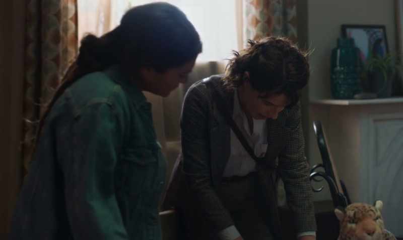 [sighing] Oh! Yeah, I left Joe's mum's number