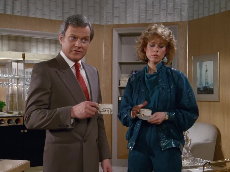 [sighs] Good day, Ms. Ewing