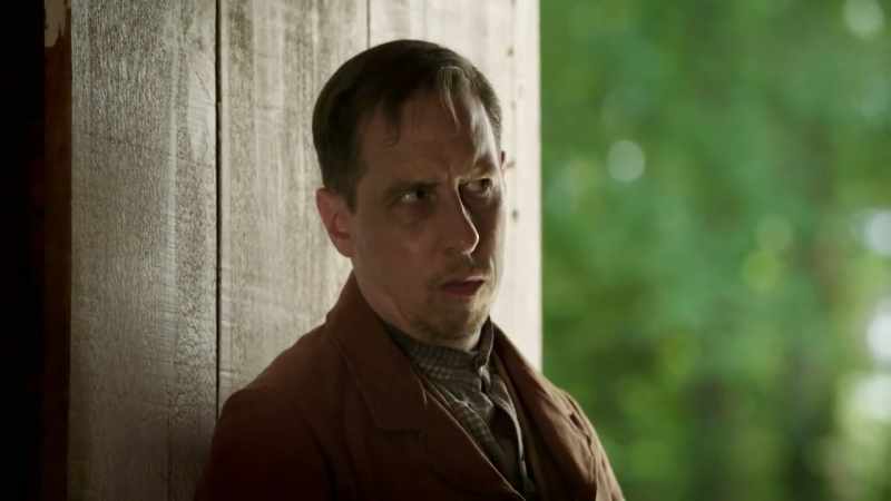 Silas invites Taylor to help the Samaritans