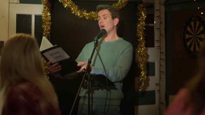 Singing a very magical holiday mashup