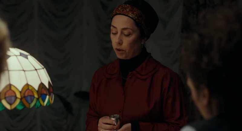 [ Singing in Hebrew ]