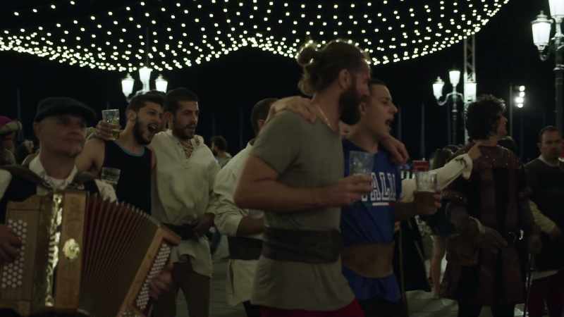 (singing in Italian) -(accordion playing)