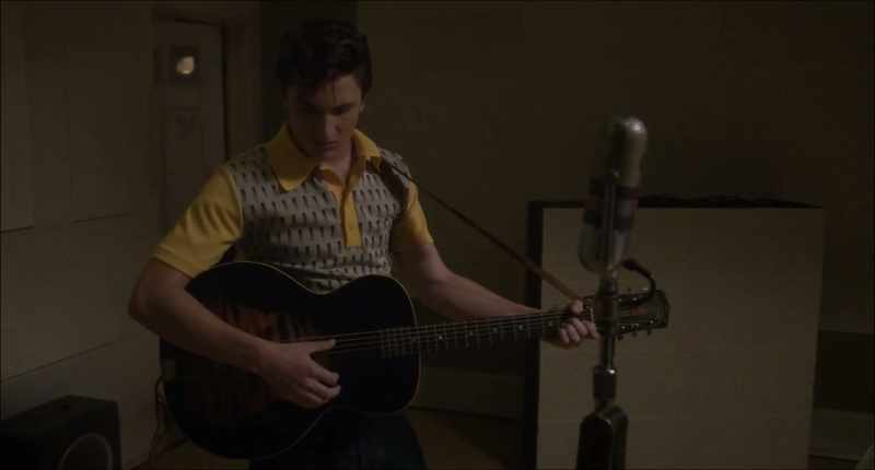 (singing softly) ♪♪ Shine on the one that's gone