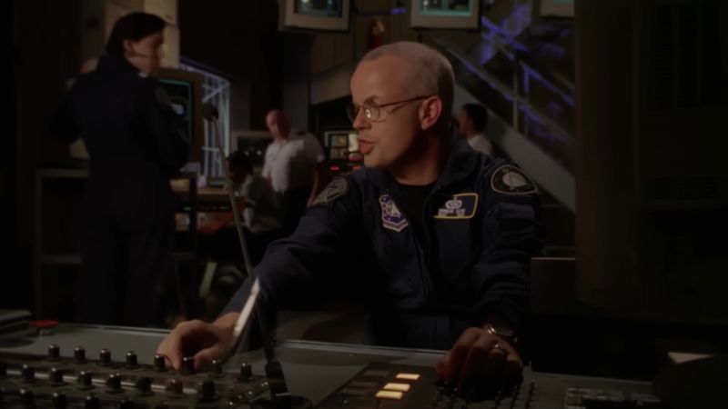 Sir, we just lost SG-1's signal