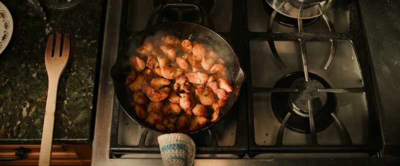 [sizzling]