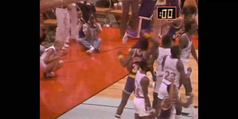 Skyhook up