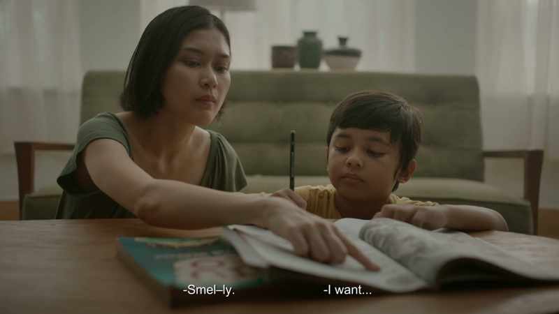 Smel-ly. - I want