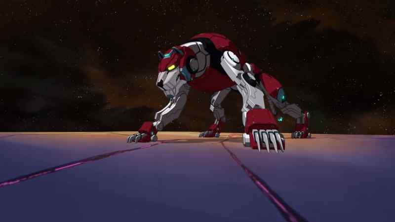 [snarling] -[Lance] They're all in place!