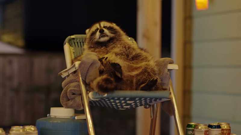 [Snax chittering]
