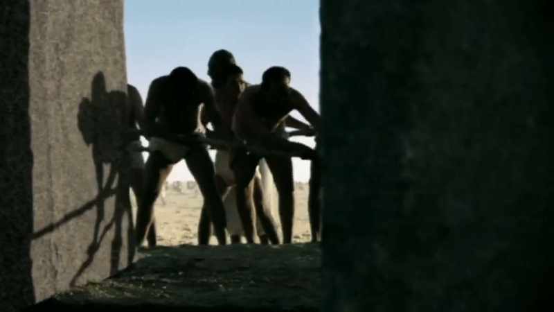 Sneferu began constructing the pyramid of Meidum