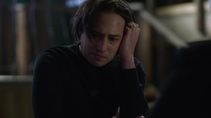 [sniffles]