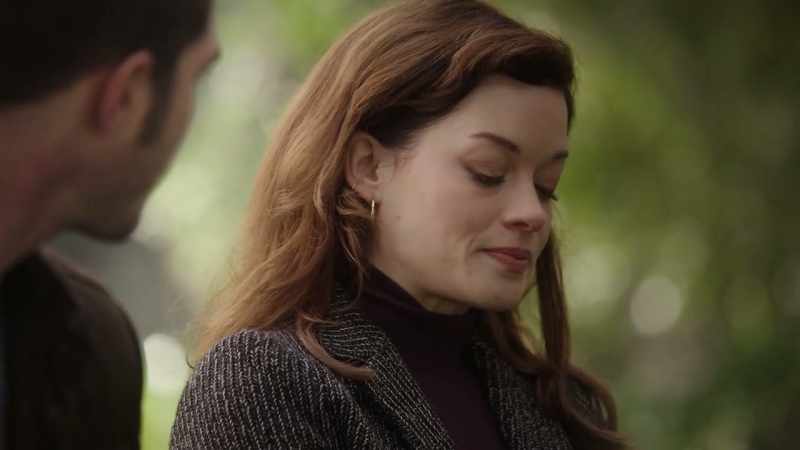 [sniffles]