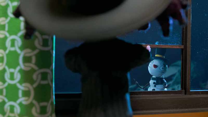 Snowie? -I've been sitting in Santa's office so long