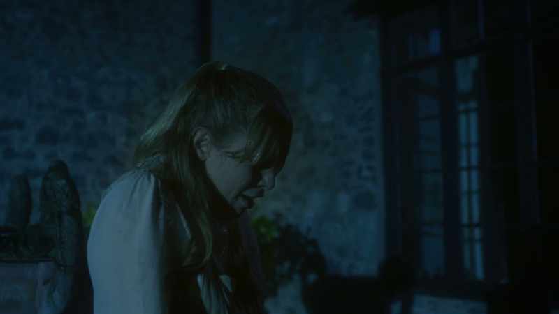 So beautiful! [mocking kissing sounds]