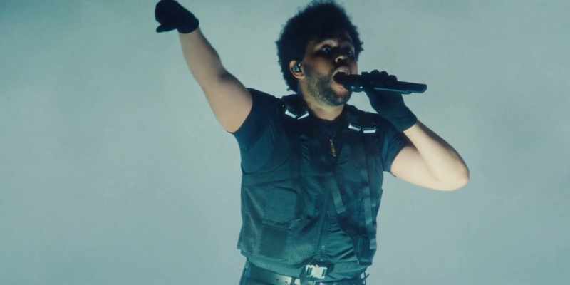 �� So call out my name ♪