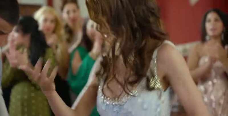 So that Carmen dances