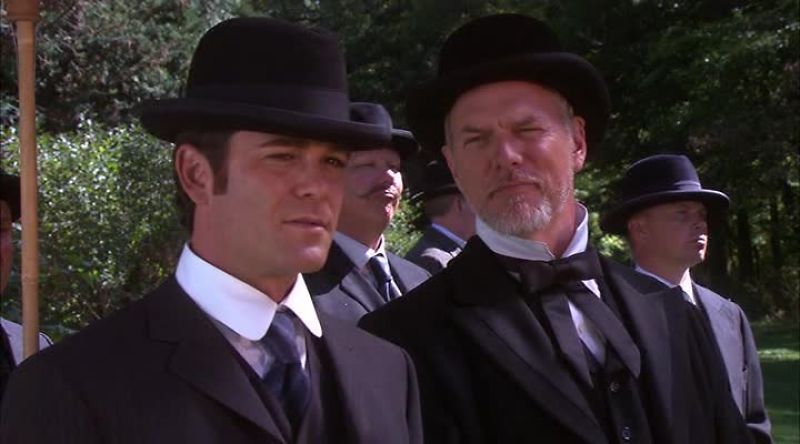 So who do you think's gonna win this race, Mr. Murdoch?