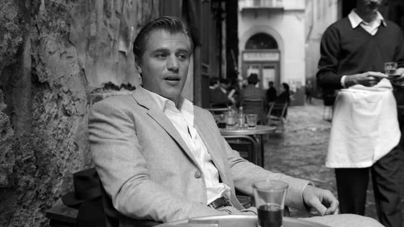 So how do you know each other? - We met here, in Atrani