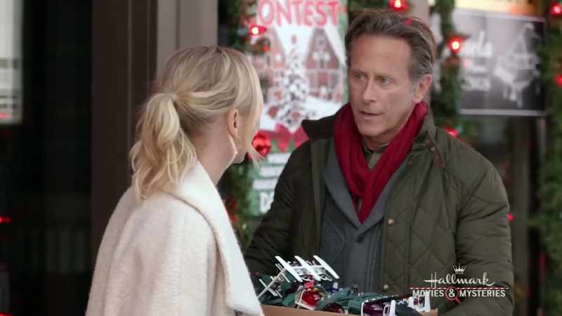 So I ran into Amelia. - Yeah, she mentioned that