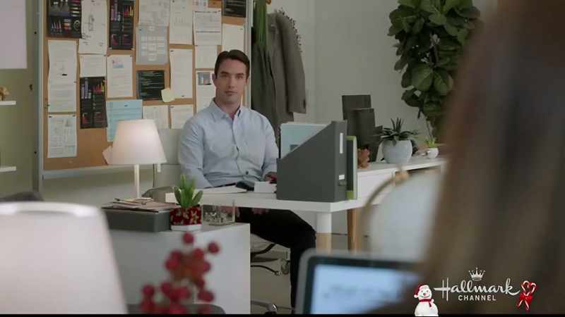 So, Jeff will meet you at 7:00pm at the coffee stand