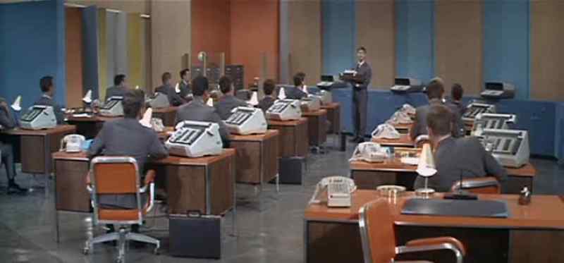 SO LONG, FELLAS. I'LL NEVER FORGET THIS JUNIOR EXECUTIVE POOL