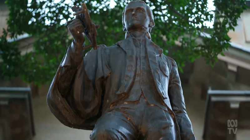 So what should we do with these statues?