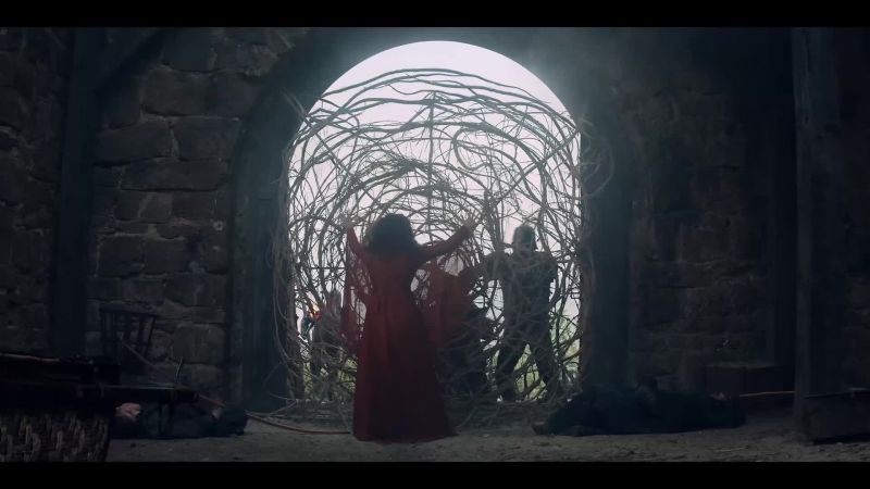 [soldier] Get through that gate!