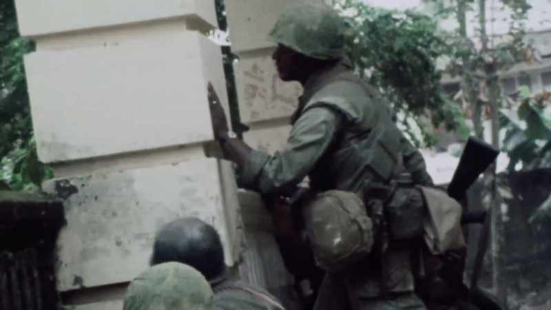 (soldier yelling instructions