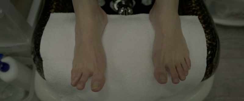 Some people just need a good foot scrub
