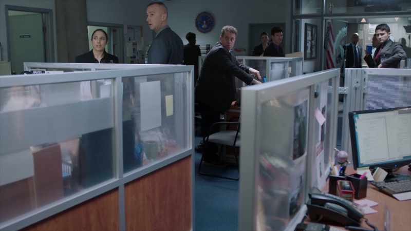 Somebody get me Agent Simons on the phone!
