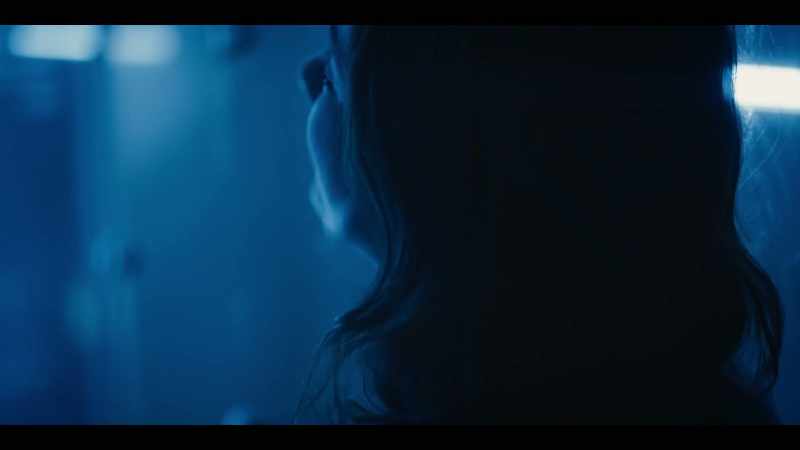Somebody... ( sobs ) Is there anybody there?