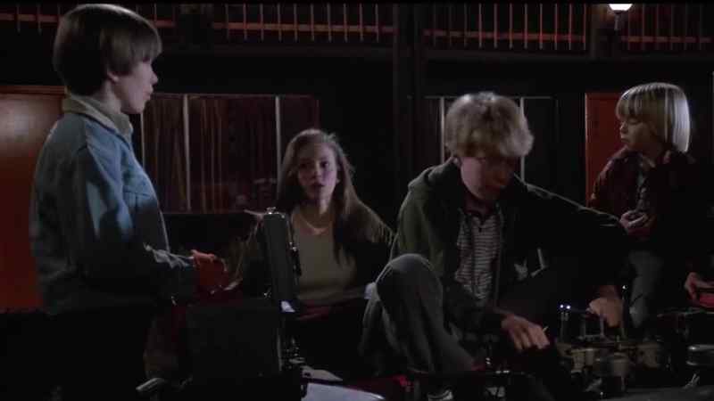 Someone is coming. - All right. Slow him down