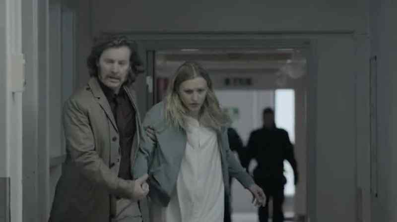 Sonja, come here. We'll go the other way