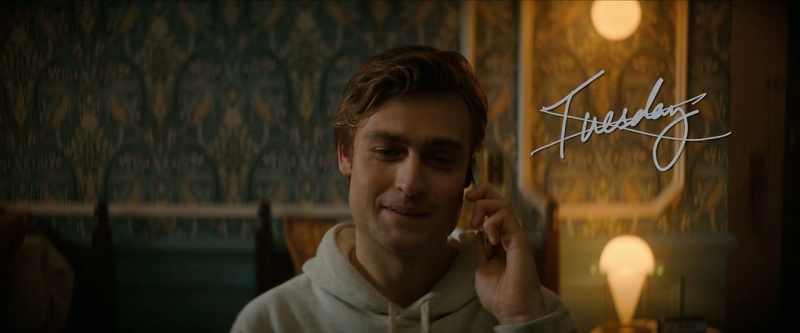 (soothing music continues) (phone ringing)