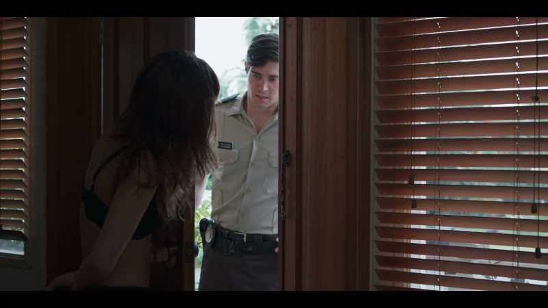 Sorry. Did I wake you? - I can't talk right now
