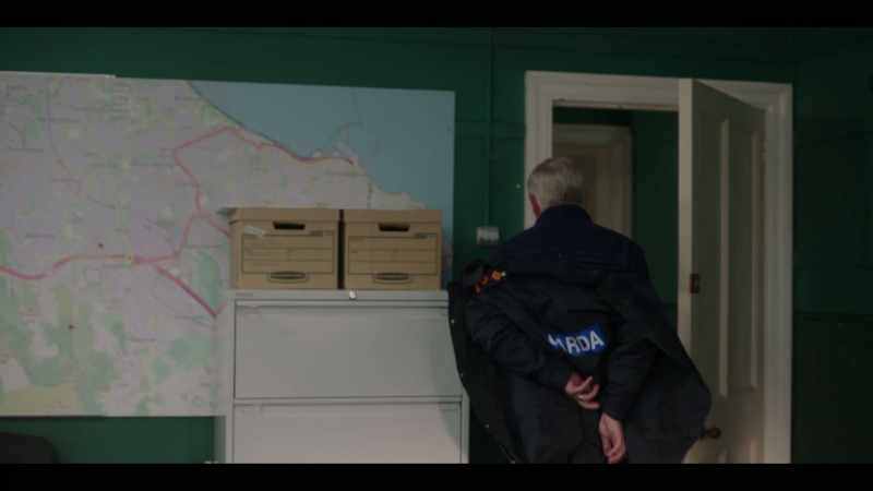 Sort out a house arrest warrant