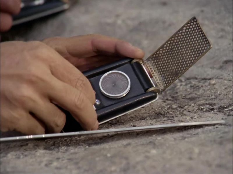 Sound beams should produce a sympathetic vibration