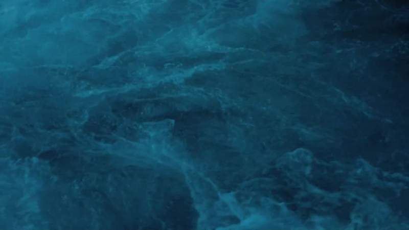 Sound of water flowing