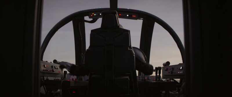 (SPACECRAFT POWERING UP)