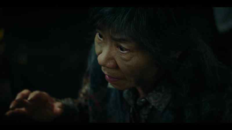 [speaking Mandarin]
