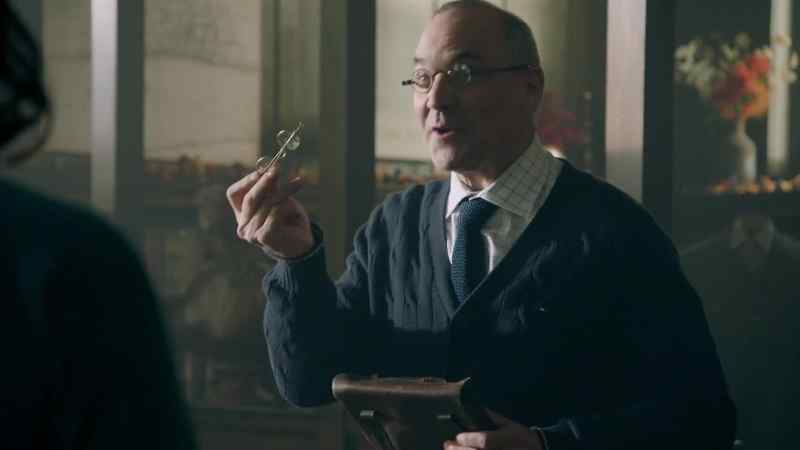 Spectacles