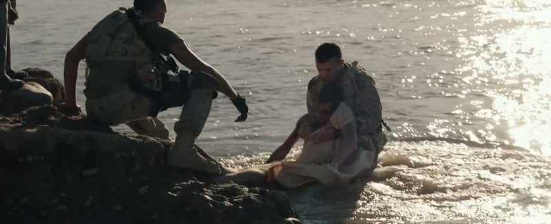 [splashing]
